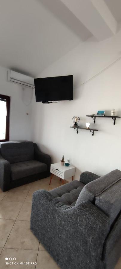 Apartments Tara Улцинь Экстерьер фото