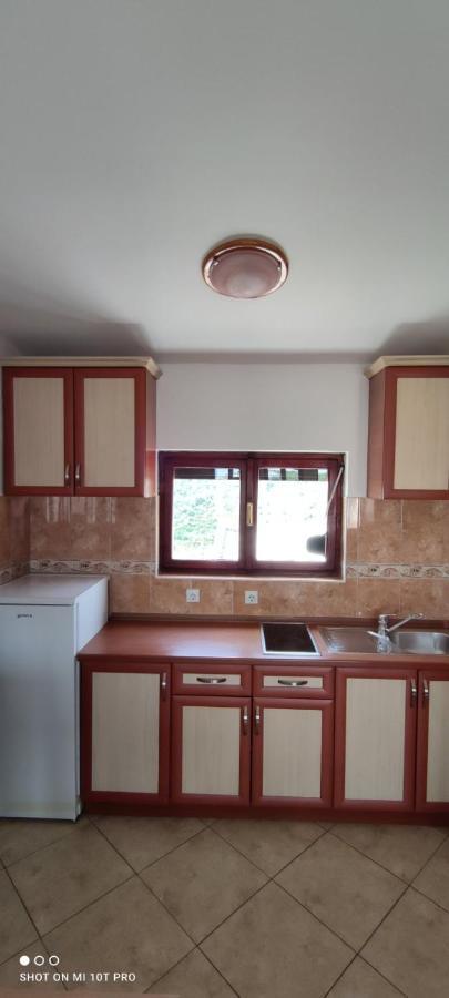 Apartments Tara Улцинь Экстерьер фото