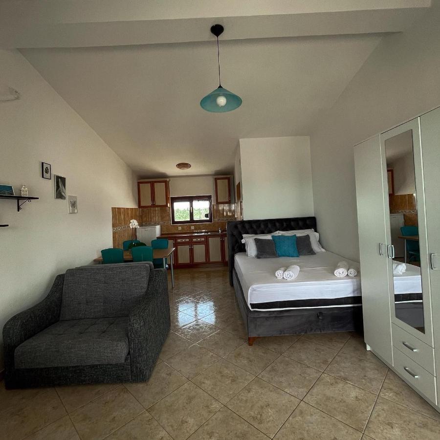 Apartments Tara Улцинь Экстерьер фото