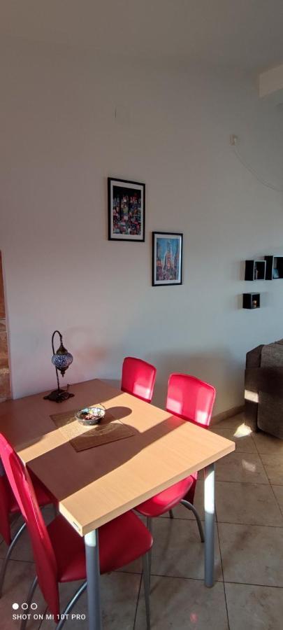 Apartments Tara Улцинь Экстерьер фото