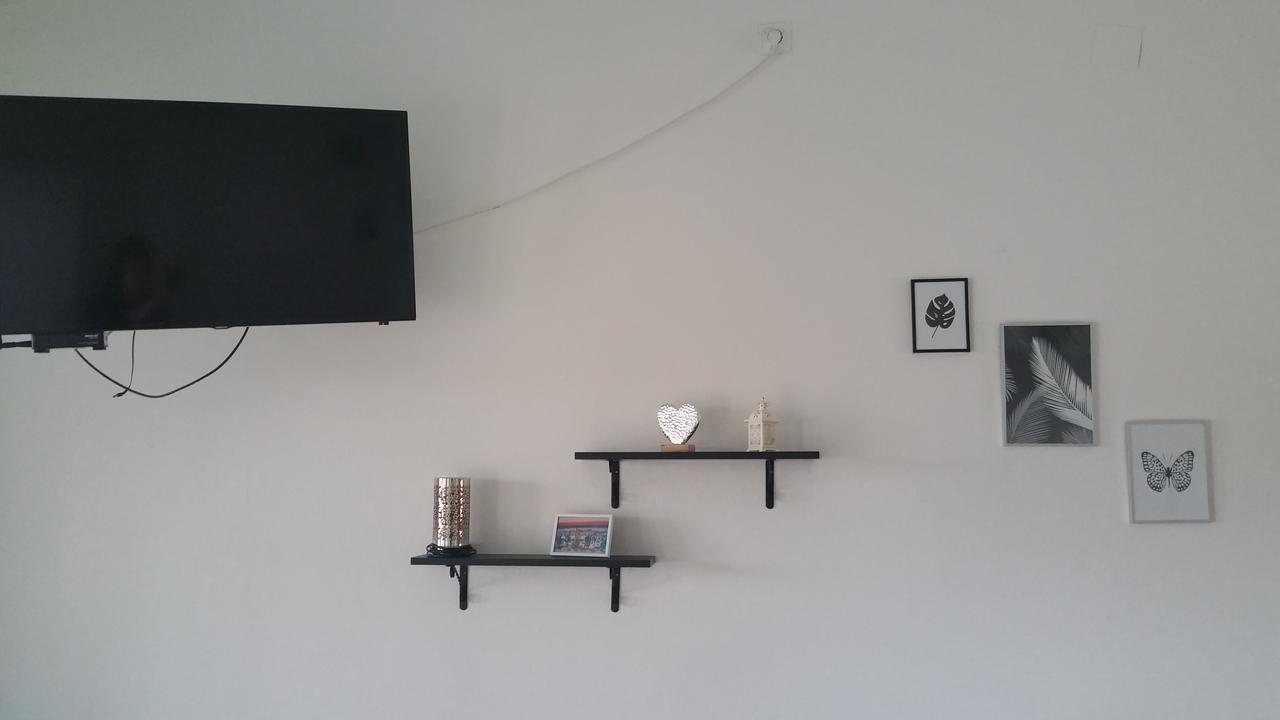 Apartments Tara Улцинь Экстерьер фото